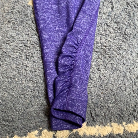 Athleta luxe purple crop legging - Picture 3 of 4